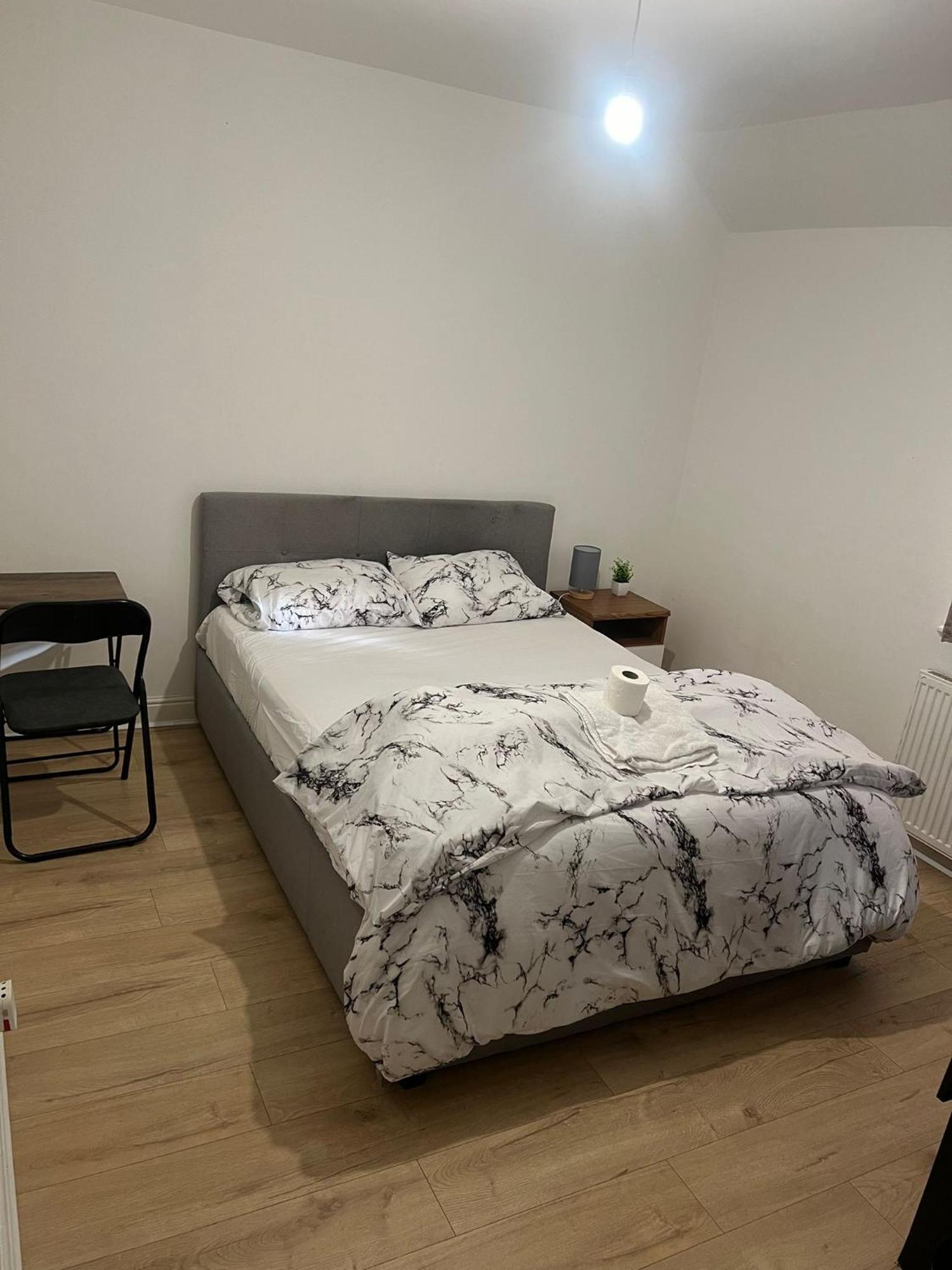 Deluxe Double Bedroom Manchester Eksteriør billede